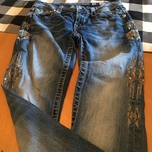 Miss Me Cropped jeans